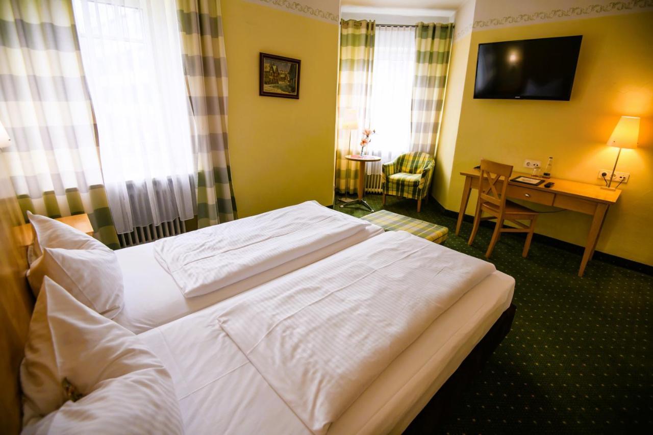 Hotel Rosenheimer Hof Traunstein Exterior photo